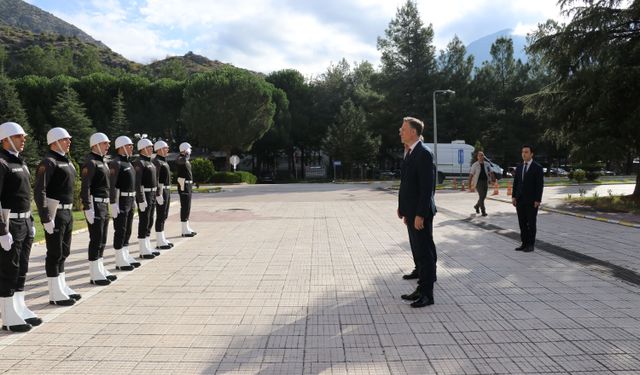 Amasya Emniyet Müdürlüğü'nde devir teslim töreni