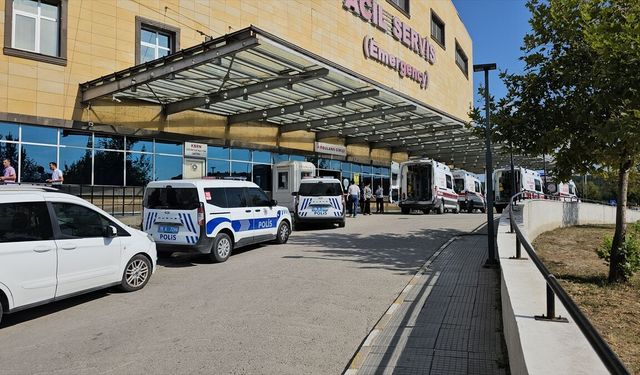 Kavgayı ayırmak isterken vurulan genç öldü