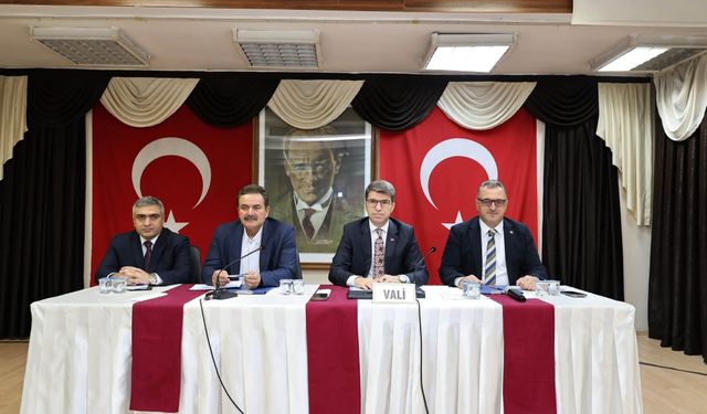 Merzifon'da muhtarlar toplantısı