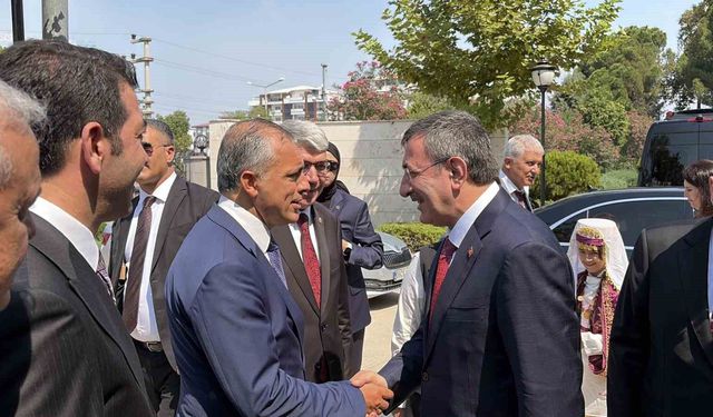 Cumhurbaşkanı Yardımcısı Yılmaz Osmaniye'de