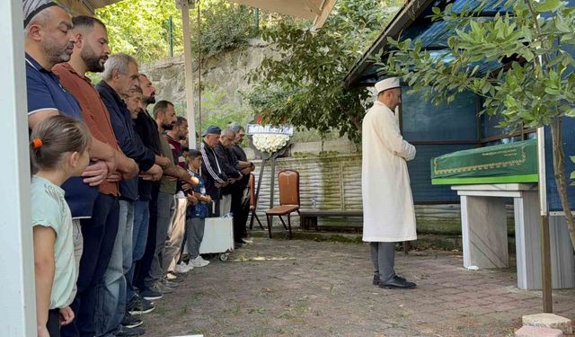 Milli sporcu çatıdan düşerek hayatını kaybetti