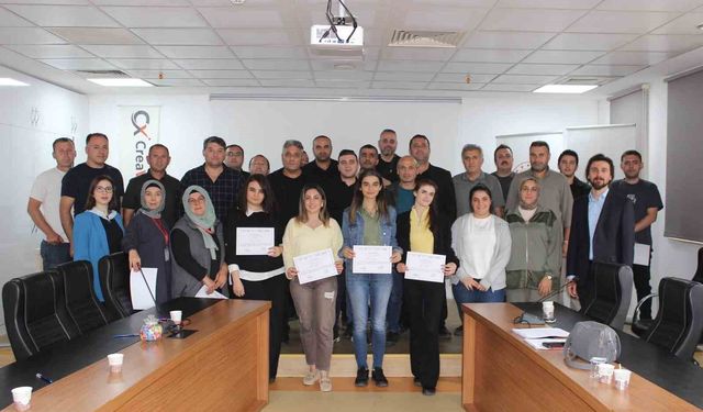 Sağlık çalışanlarına etkili iletişim eğitimi verildi