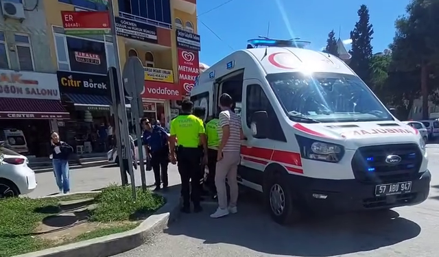 Yayaya çarpan otomobil kaçtı!