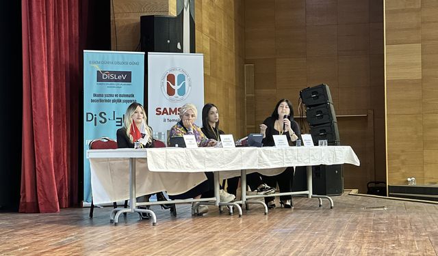 Samsun'da 'Disleksiye Bütüncül Bakış' paneli