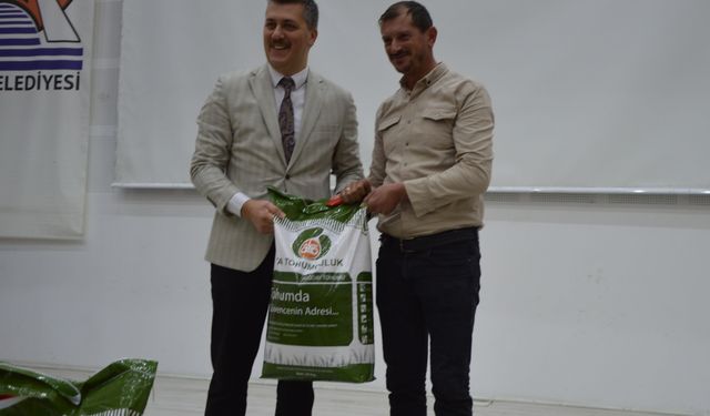 Selden etkilenen üreticilere buğday ve gübre desteği verildi