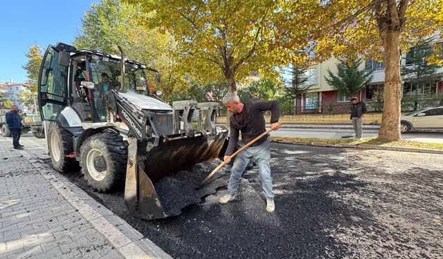 Taşköprü'de asfaltlama çalışmaları devam ediyor