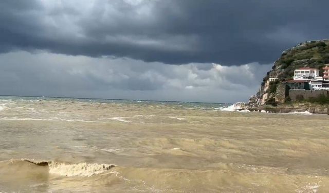 Amasra bir günde 4 mevsimi yaşadı