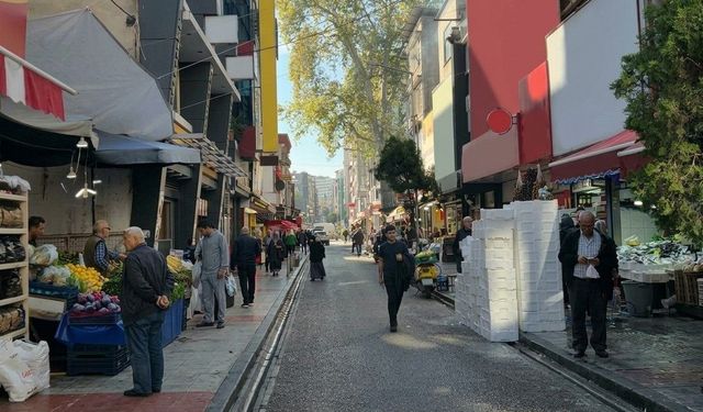 Kaldırımlar için çağrı: 'Kaldırımlar yayaların olmalı'