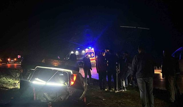 Otomobil takla attı: 2 yaralı