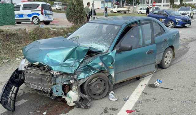Samsun'da zincirleme kaza: 2 kişi yaralandı