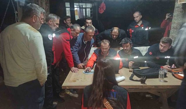 Yaşlı kadın için 200 kişilik ekip seferber oldu