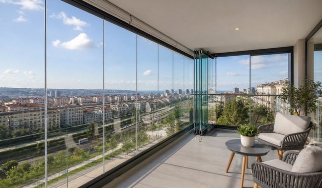 CAM BALKON YAPIM İŞİ