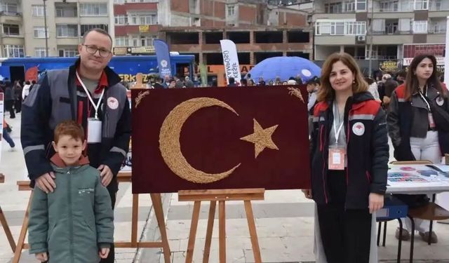 Boyabat’ın çeltiği Türk Bayrağıyla buluştu
