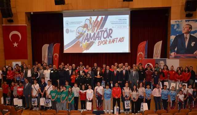 Sinop’ta amatör sporun başarılı isimleri ödüllendirildi