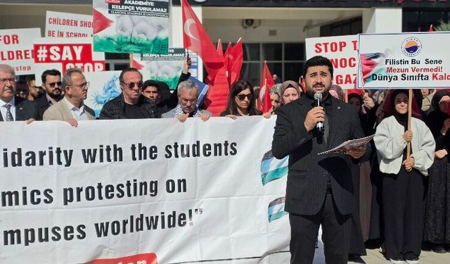Sinop’ta Siyah Eylem! Boş Sıralarla Dünyaya Mesaj