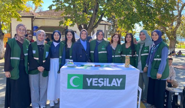 Yeşilay'dan SEV Sinop Yarı Maratonu'nda bilgilendirme