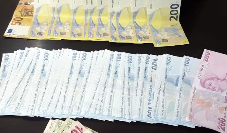 Türkeli’de evden para çalan hırsız yakalandı