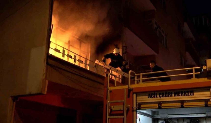 Bafra’da ev yangını korkuttu