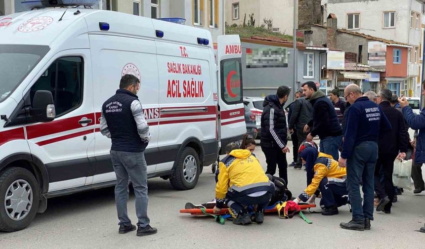 Sinop'ta motosiklet kazası: Sürücü yaralı