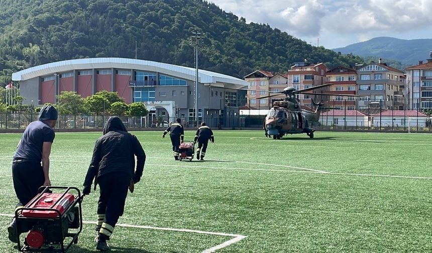 Sinop'ta köylere helikopterle jeneratör ulaştırılıyor
