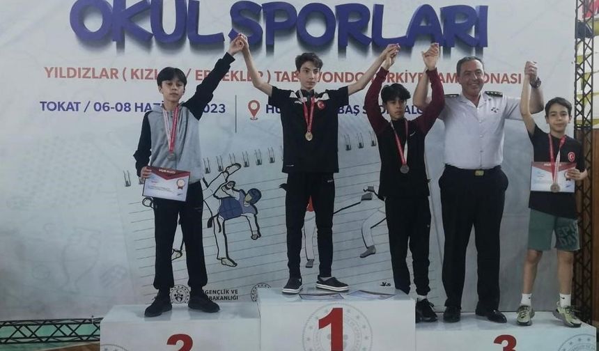 Bozüyük’lü öğrenci taekwondo müsabakasında Türkiye şampiyonu oldu