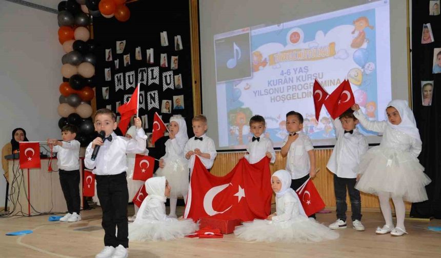 Türkeli’de 4-6 yaş Kur’an Kursu öğrencilerinden yıl sonu gösterisi
