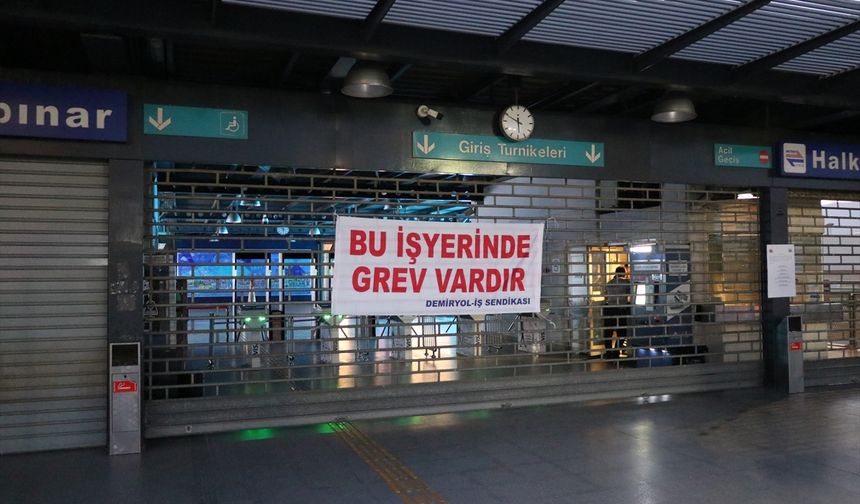 İZMİR - Metro ve tramvay çalışanları greve gitti (2) - Vitrin Haber - Sinop  Haberleri