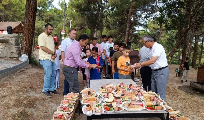 Gerze'de Kur'an Kursu öğrencileri piknikte buluştu