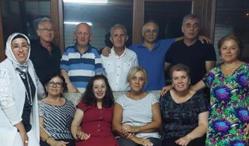 İlkokul arkadaşları 46 yıl sonra buluştu