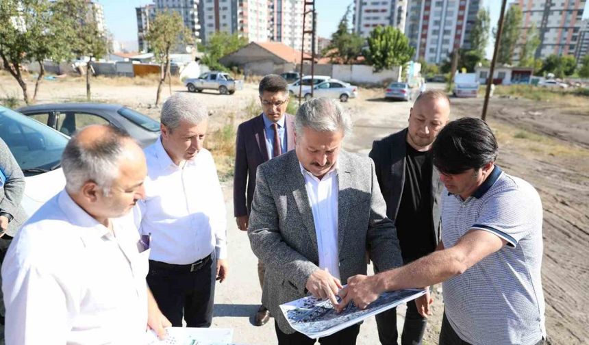 Kazım Karabekir’de 20 Blok 800 daire için yıkım çalışmaları yapılıyor