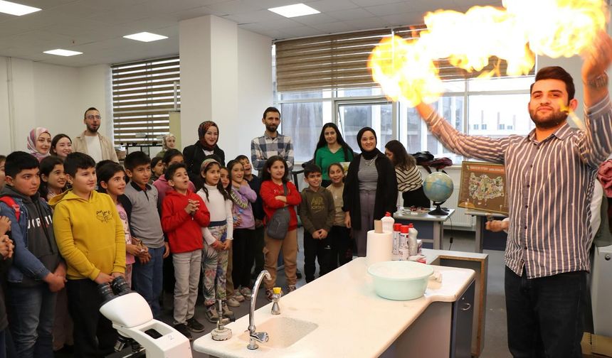 Boyabatlı Çocuklar Sinop Çocuk Üniversitesi’nde