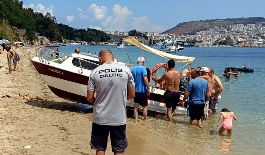 Sinop'ta içinde 6 kişinin bulunduğu tekne alabora oldu