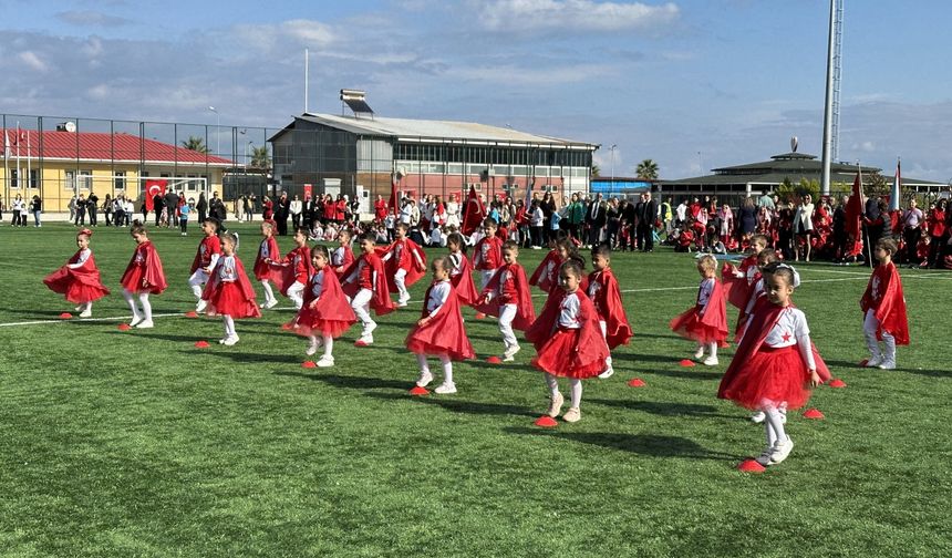 Sinop’ta bazı ilçelerede 29 Ekim Cumhuriyet Bayramı kutlandı