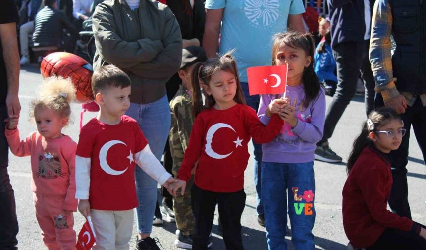 Siirt’te Cumhuriyetin 101’inci yılı çeşitli etkinliklerle kutlandı