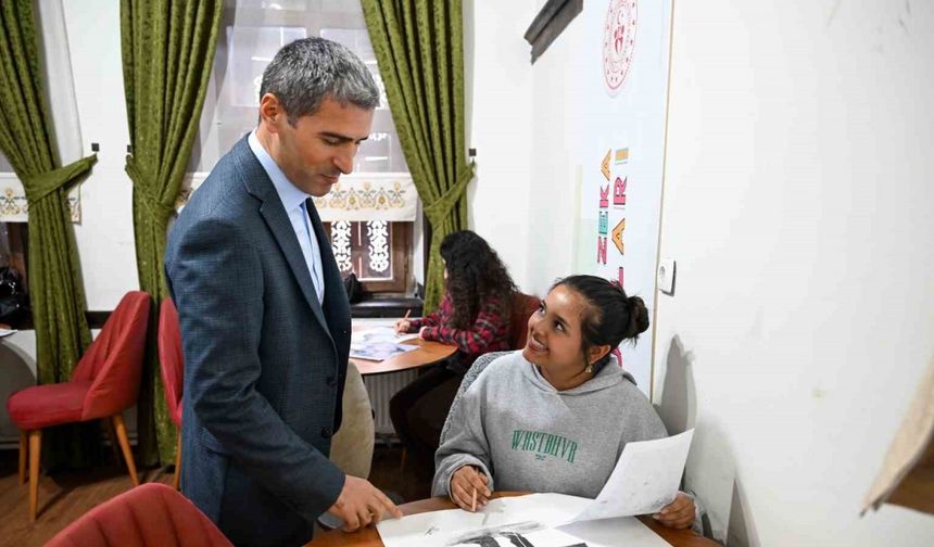 Vali Aktaş gençlerle bir araya geldi