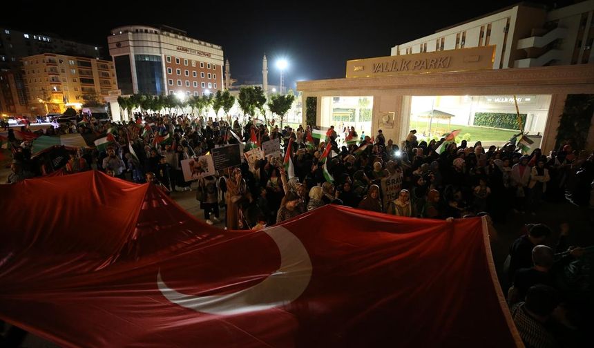 ŞIRNAK - İsrail'in Filistin'e yönelik saldırıları protesto edildi