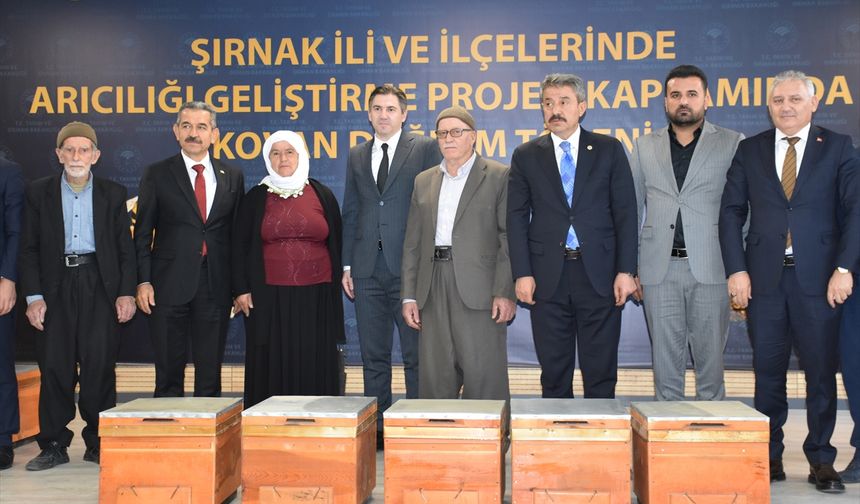 ŞIRNAK - Tarım ve Orman Bakan Yardımcısı Bağcı, Şırnak'ta arı kovanı dağıtım törenine katıldı