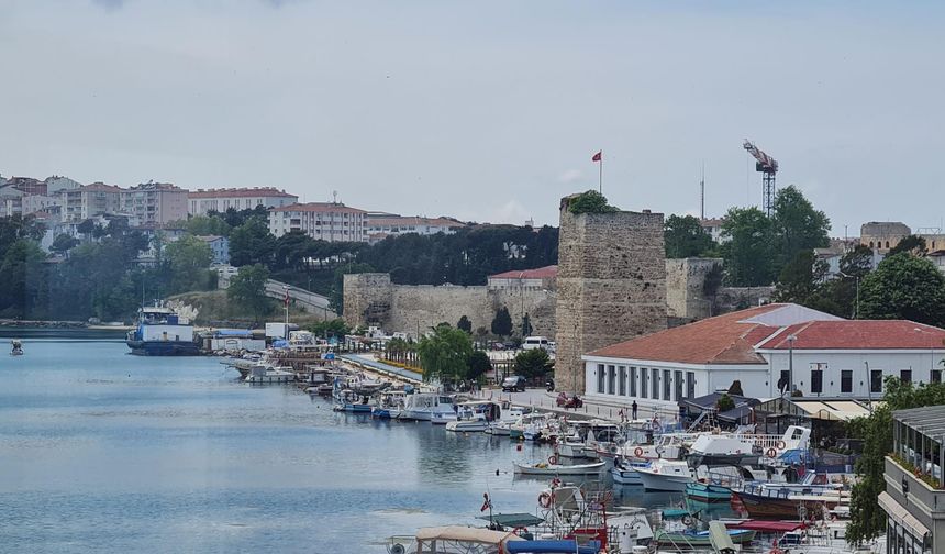 Sinop, tarihi ve doğasıyla parlıyor