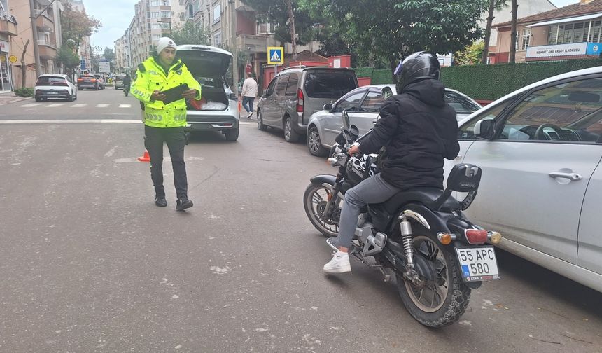 Sinop-Samsun yolunda motosiklet denetimi