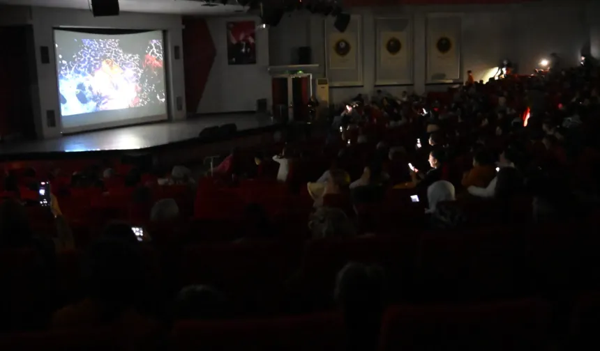 Manisa'da 'Sinema Günü' keyfi