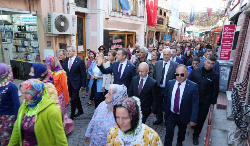 “19. Ayvalık Uluslararası Zeytin Hasat Festivali” başladı