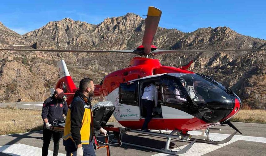 Ambulans helikopter 70 yaşındaki hasta için havalandı