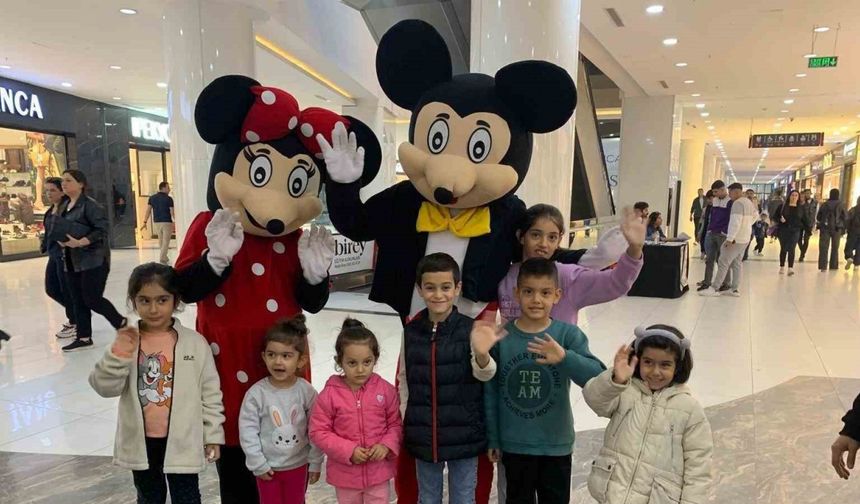 Mardian Mall’da ara tatilde çocuklar ve aileleri eğlenceye doydu