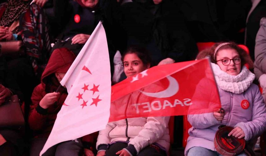 Saadet Partisi 9. Olağan Kongresi başladı