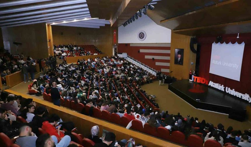 TEDx etkinlikleri, katılımcıların ilham verici konuşmalarıyla sona erdi