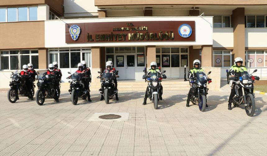 AMASYA - İleri sürüş teknikleri eğitimi alan motosikletli polisler görevlerine başladı