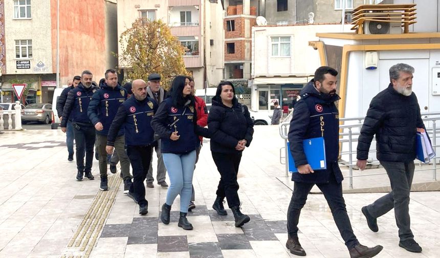 Eş zamanlı fuhuş operasyonu: Zanlılar adliyeden cezaevine