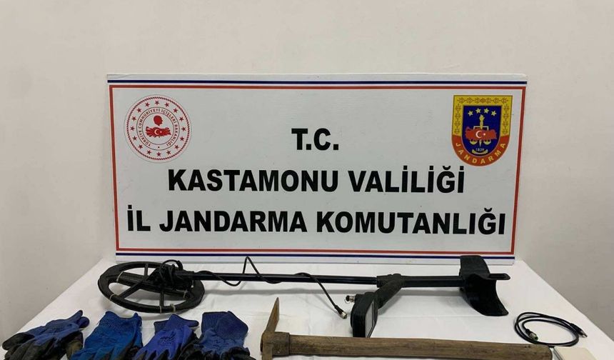 Kastamonu'da defineciler yakayı ele verdi