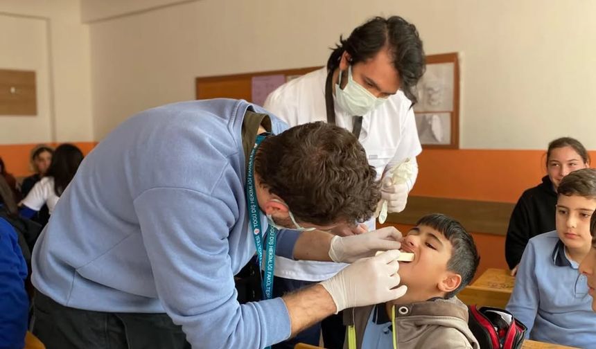 Tokat'ta öğrencilere diş sağlığı taraması