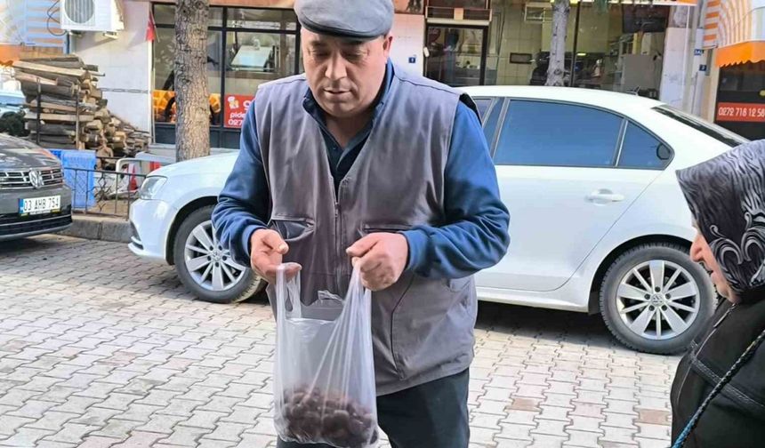 Kilosu 200 lirayı bulan kestane, kış mevsiminin vazgeçilmezleri arasında